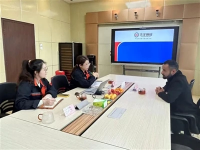 মধ্যপ্রাচ্যের গ্রাহকরা HuaYang পরিদর্শনে আসেন
